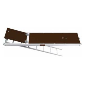 PLATAFORMA DE PASO CON SUPERFICIE DE MADERA